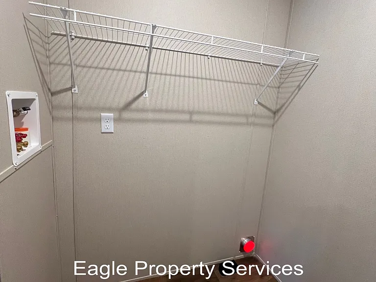 140 Springfield Dr — Photo 19