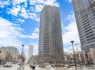 9 Valhalla Inn Rd #606, Toronto, ON M9B0B2