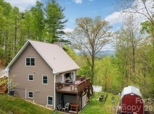 69 Heslar Way, Marshall, NC 28753