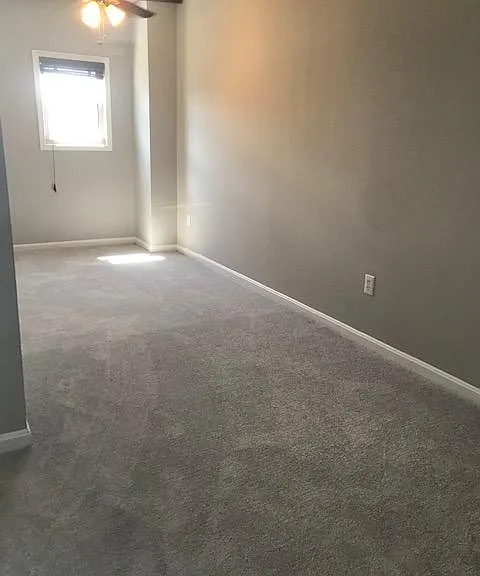 1626 S Charles St — Photo 10