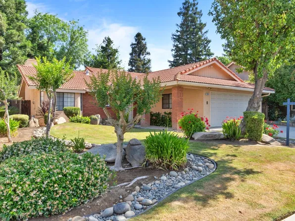 2144 E El Paso Ave, Fresno, CA 93720