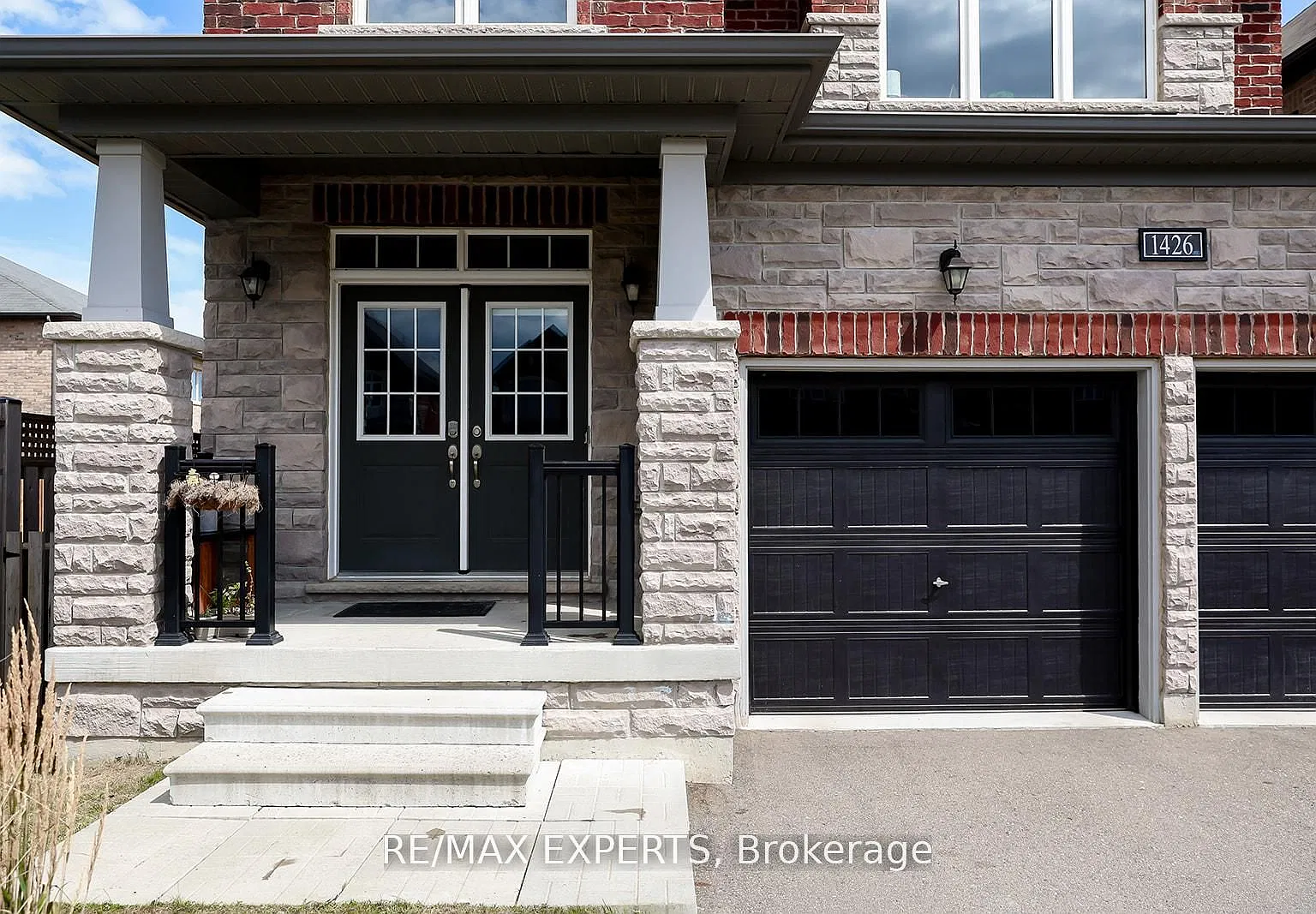 4 bed, $3,300 — Photo 2