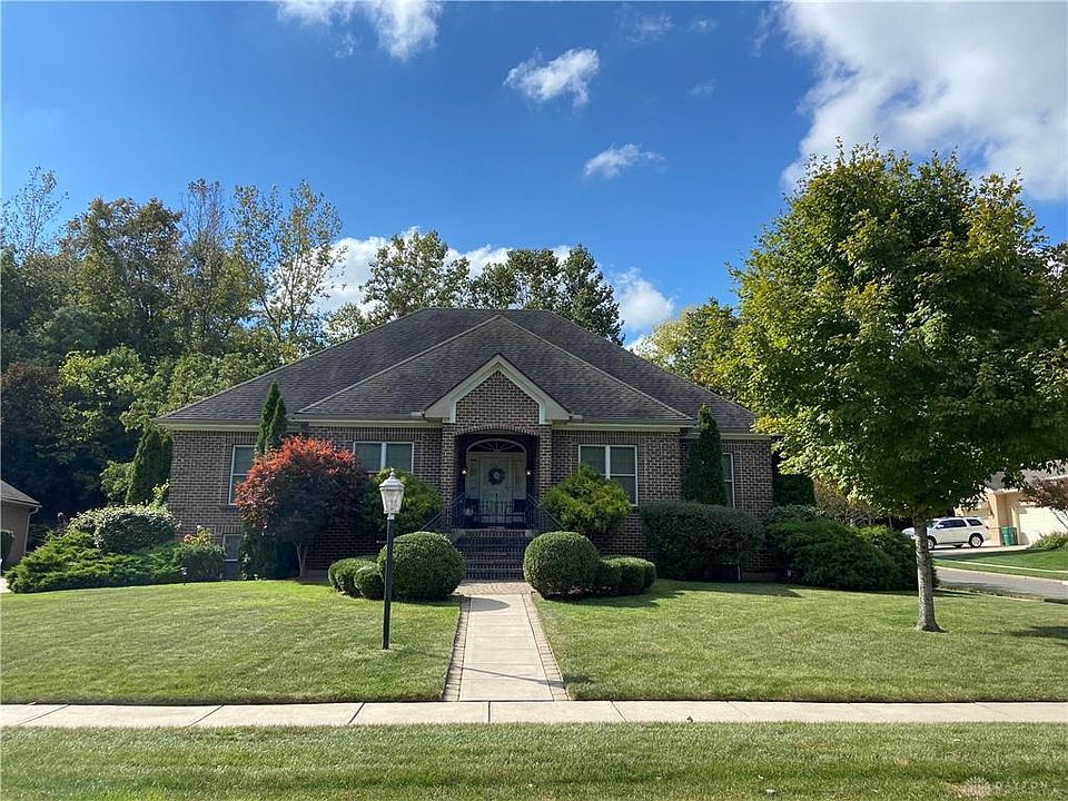 1st image of 1505 Clear Brook Dr