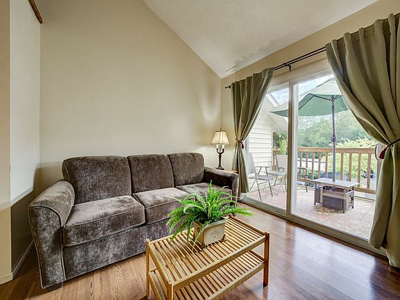 4th image of 4249 Mitchell Creek Dr