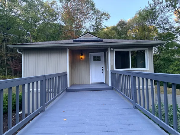 208 Spielman Highway, Burlington, CT 06013