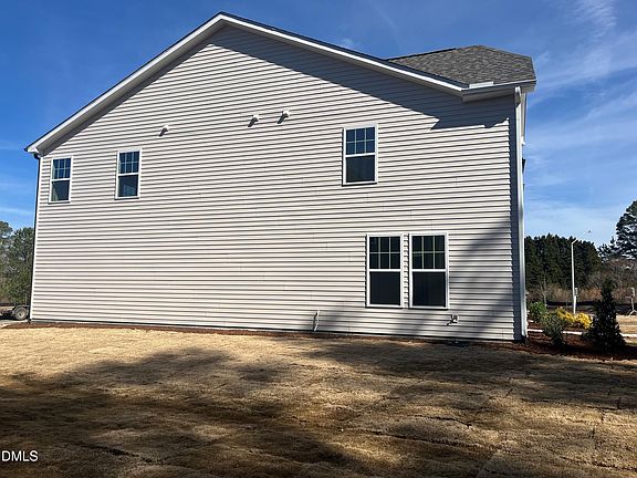 3rd image of 6429 Granite Quarry Dr