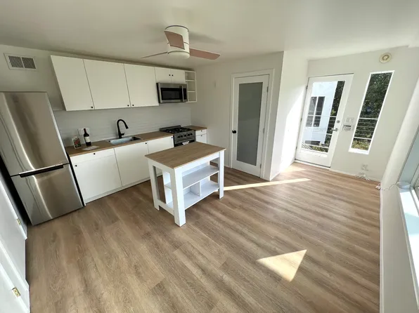 2019 Cyprean Dr, Los Angeles, CA 90046