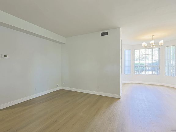 5th image of 11460 Caminito La Bar APT 167