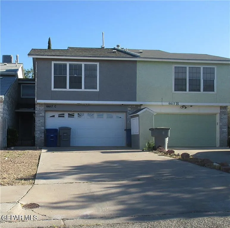 3 bed, 2.5 bath, 1385 sqft, $1,750 — Photo 1