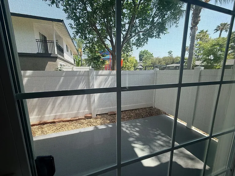 Pacific Palms Apartment Homes — Photo 38