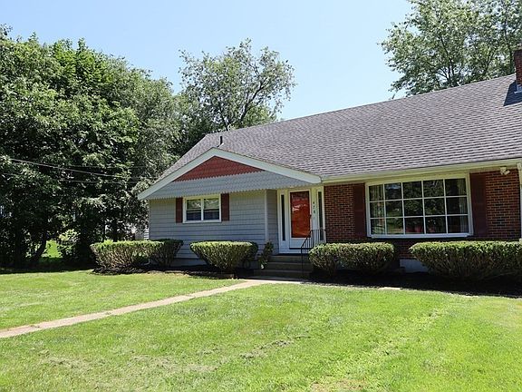 4th image of 478 West St