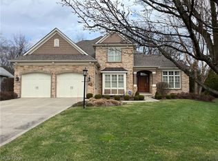 133 Provence Point, Akron, OH 44333