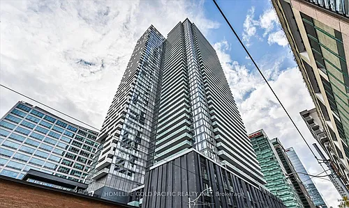 25 Richmond St E #611 Photo 1