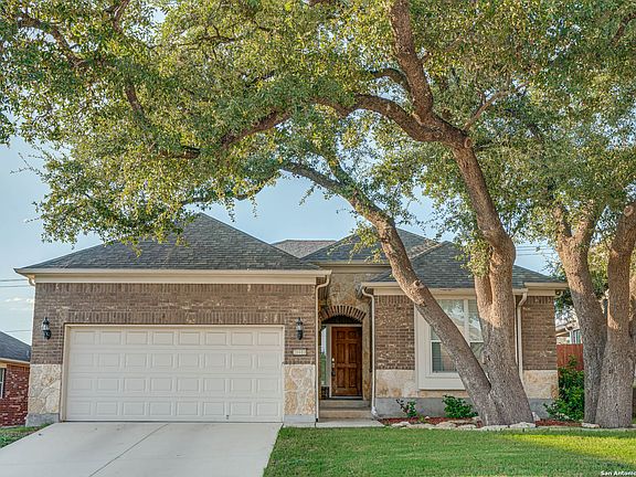 2nd image of 26911 Bluewater Way