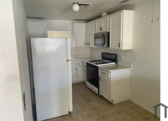 2 bed, 900 sqft, $1,400 — Photo 4