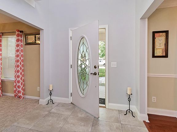 4th image of 1116 Hideaway Dr N