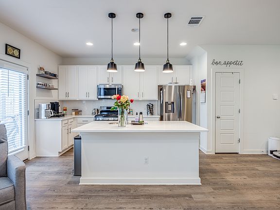 3rd image of 5160 N A W Grimes Blvd #124
