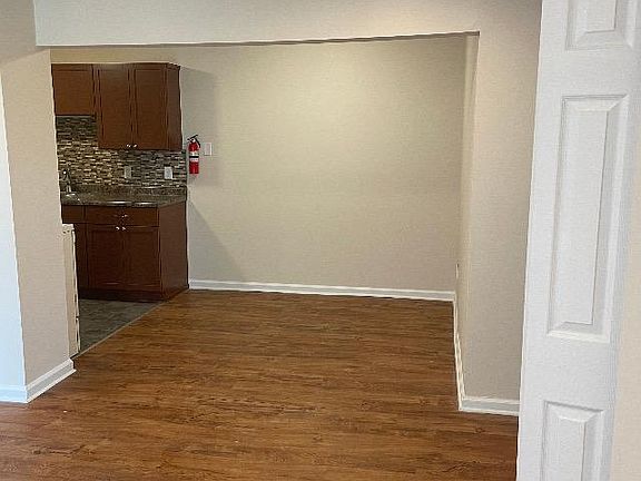 4th image of 10000 S Westnedge Ave APT 2A