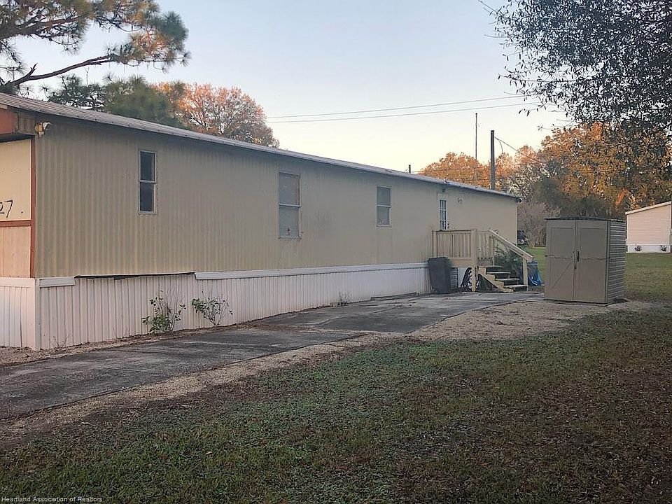 2nd image of 3027 Brantwood Dr