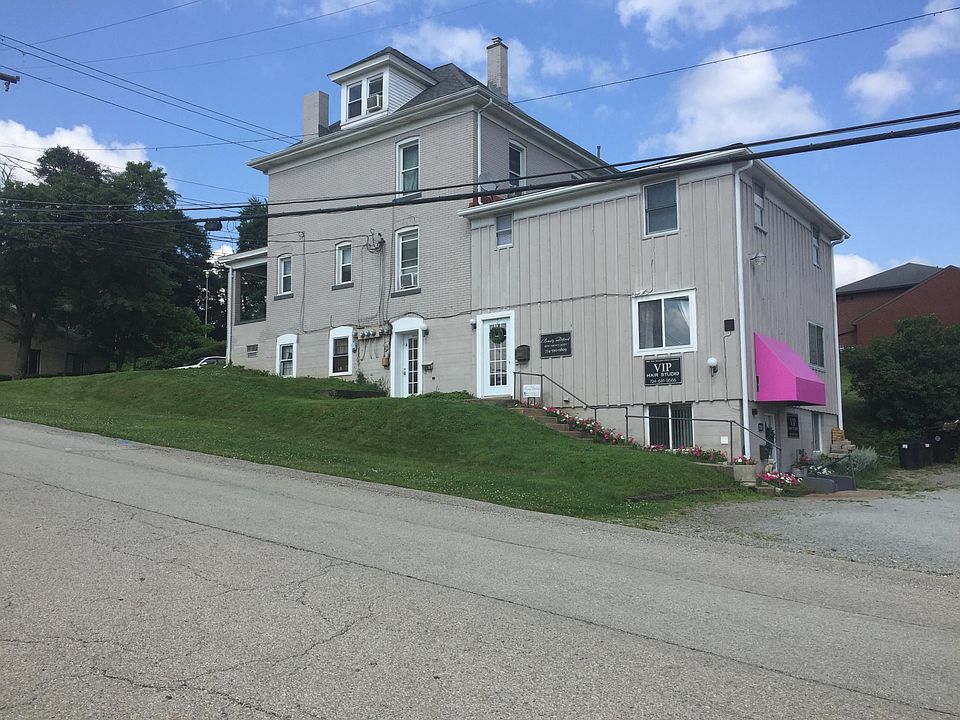 Salon or Office space for Rent. Great Location!
