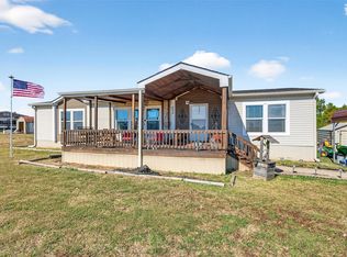 405 Stetson Dr, Whitesboro, TX 76273