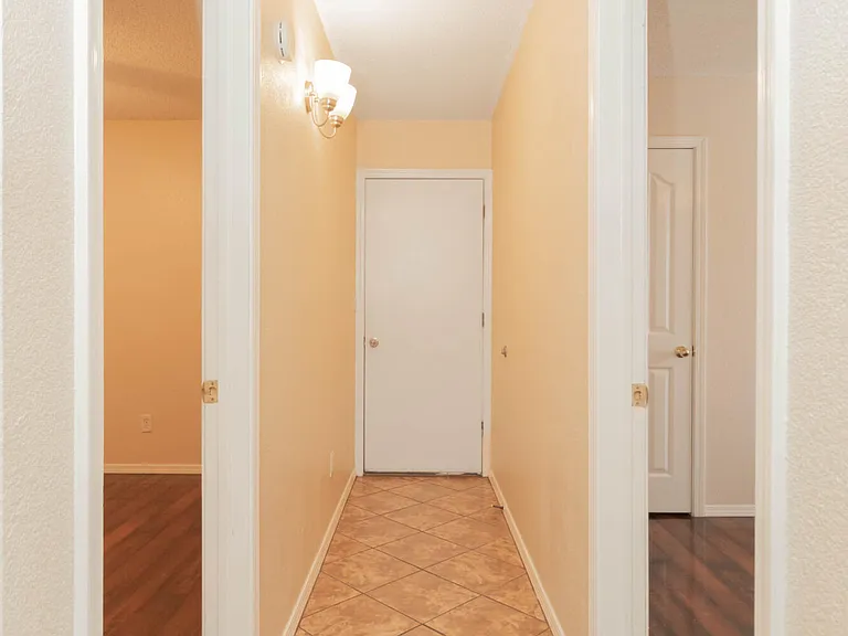 5652 Rick Husband Dr — Photo 20