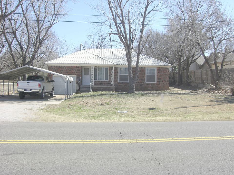 1st image of 704 Howard Dr