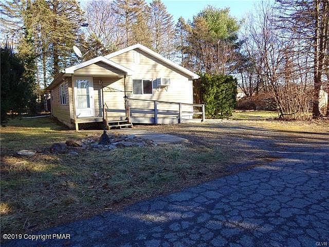 1st image of 1138 Moore Dr