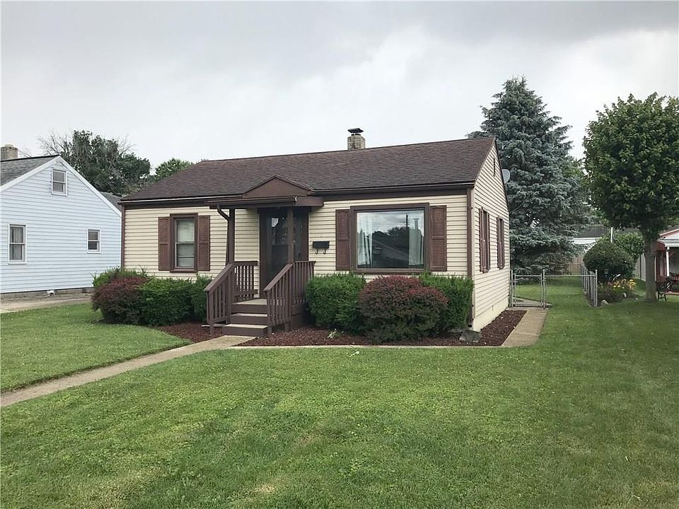 1st image of 712 Woodland Dr