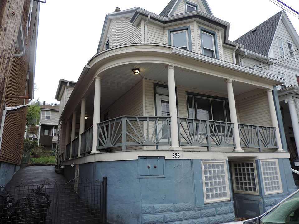 1st image of 328 W Bertsch St