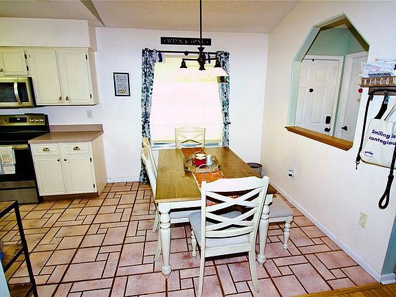 5th image of 4285 W Vista Ct