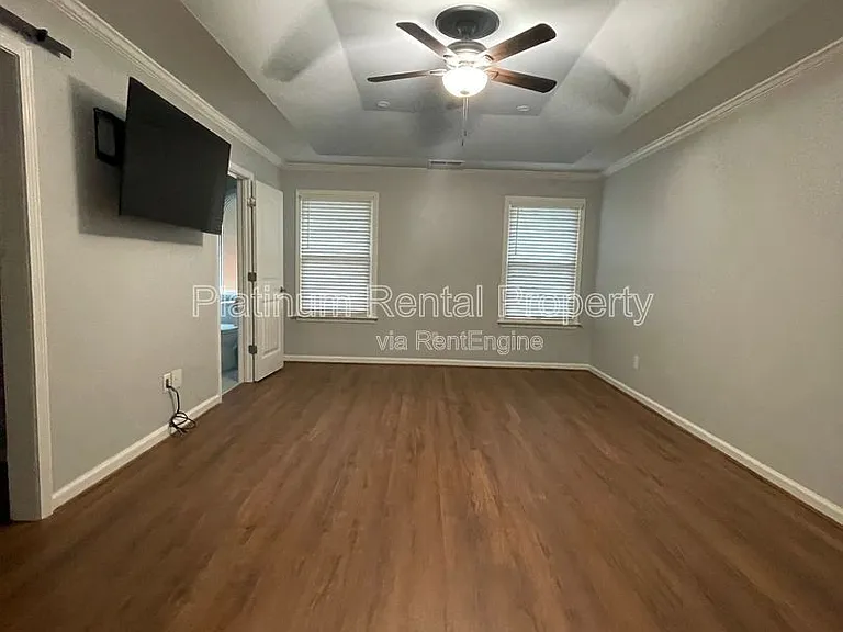 1745 Berry Ct — Photo 30