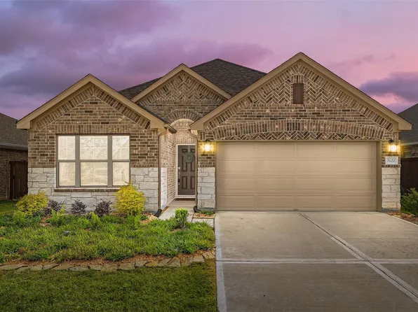 7622 Mistral Ln, Baytown, TX 77523