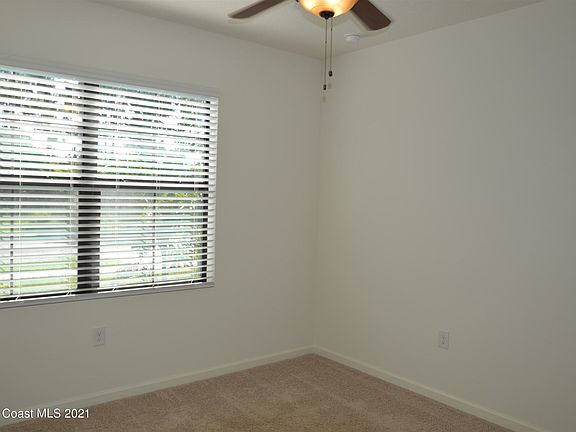 4th image of 768 Remington Green Dr SE