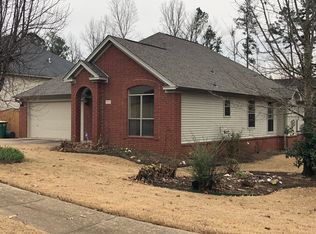11925 Shady Ridge Dr, Little Rock, AR 72211