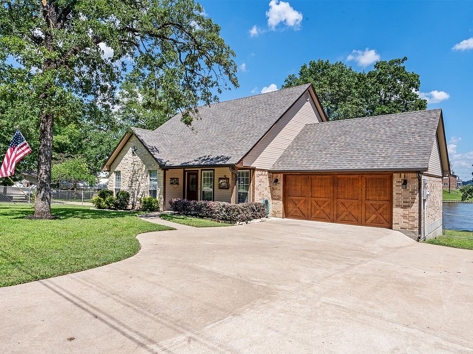 1st image of 127 Cottonwood Trl