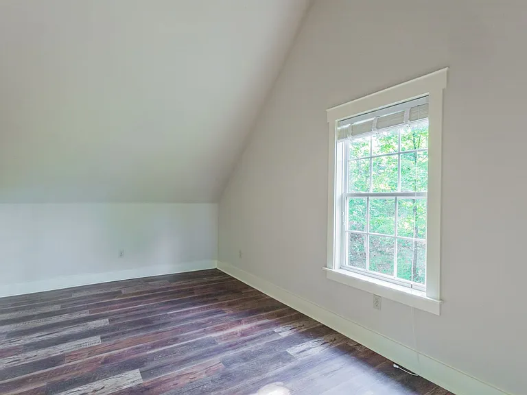 1456 Mercer St — Photo 28