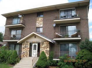 6920 W Crandall Ave APT 1W, Worth, IL