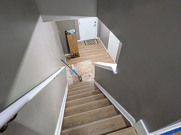 4th image of 3704 Armory Ln