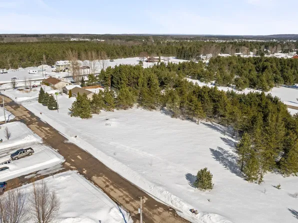 62 Pleasant Ln NE, Mancelona, MI 49659