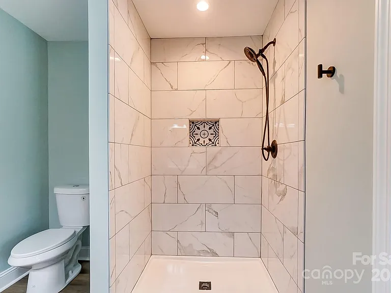1101 Cherry St — Photo 12