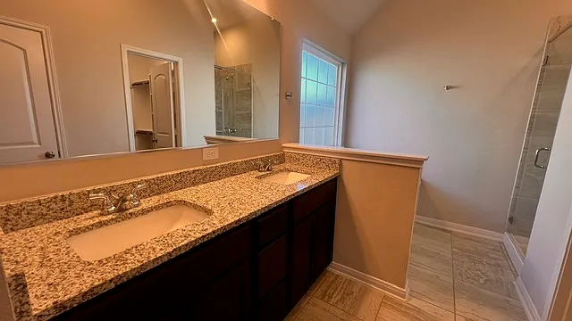 1818 Bayou Wood Ln — Photo 15