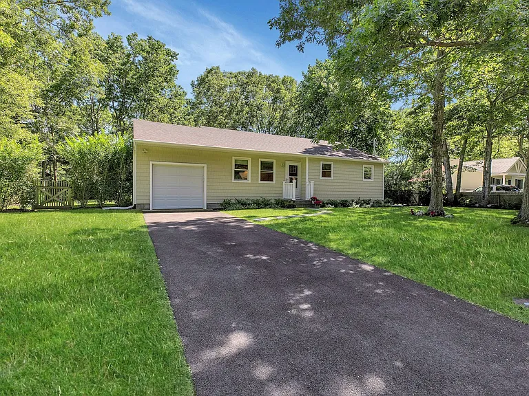 38 Woodridge Rd — Photo 19