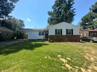 5569 Loch Lomond Rd, Memphis, TN 38116