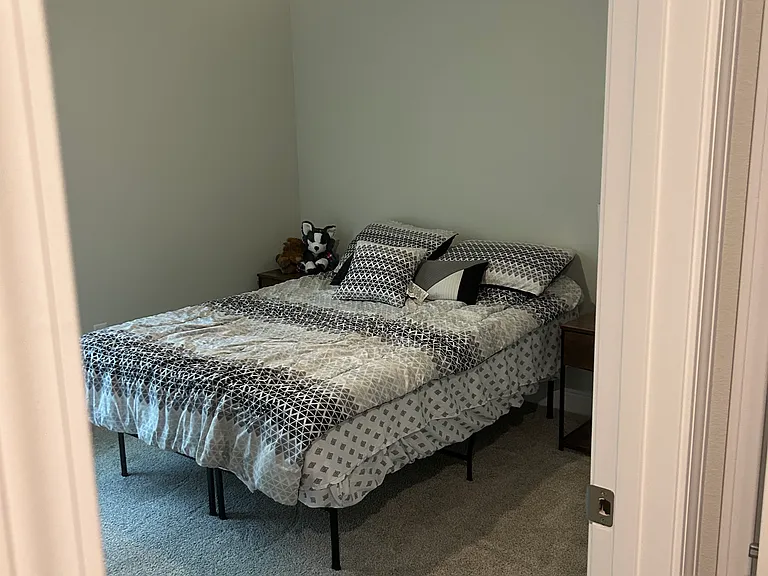 8706 S Lynn Rd — Photo 3