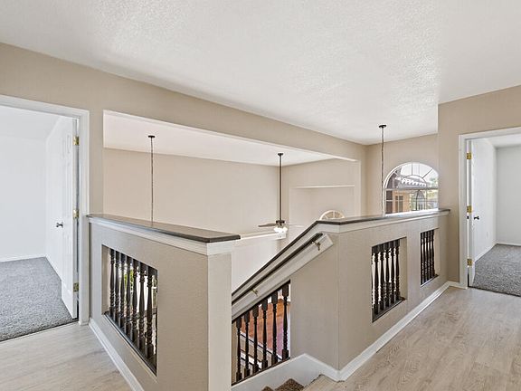 5th image of 12645 Sun Terrace Ave