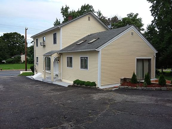 2nd image of 129 Simmonsville Ave