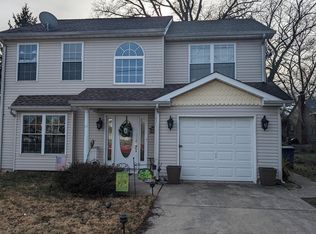 531 Manor Rd, Beverly, NJ 08010