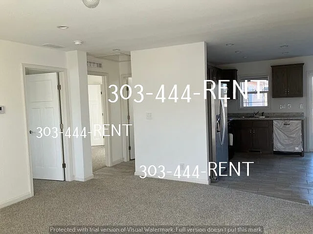 3 bed, 2.0 bath, 1067 sqft, $1,995 — Photo 3