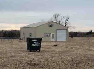 4 Chuck Dr, Ponca City, OK 74604